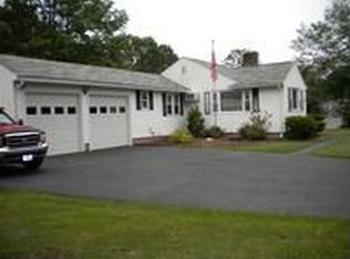 61 Thorpe Ave, Wallingford, CT 06492
