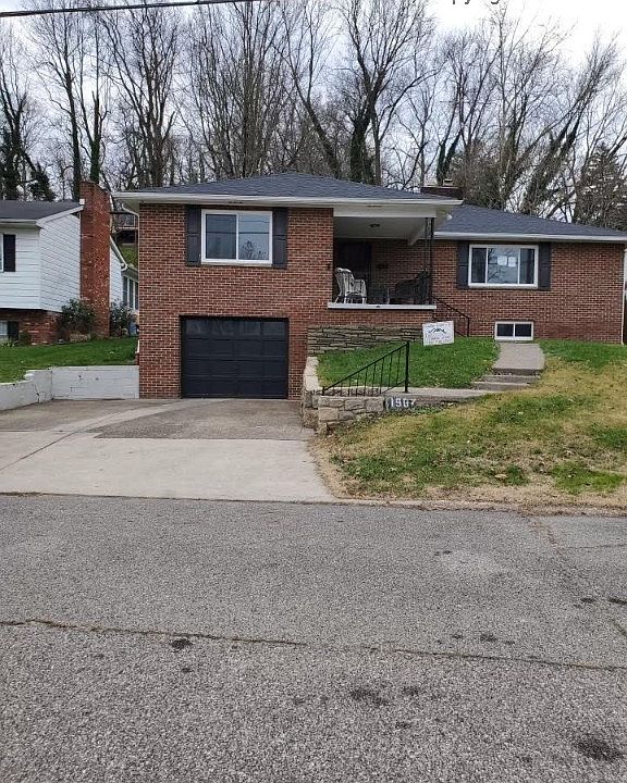 1507 Oakland Ave, Saint Albans, WV 25177 | Zillow