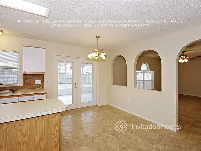 6702 Lorain St — Photo 5