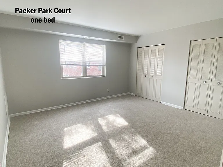 Packer Park Court — Photo 5