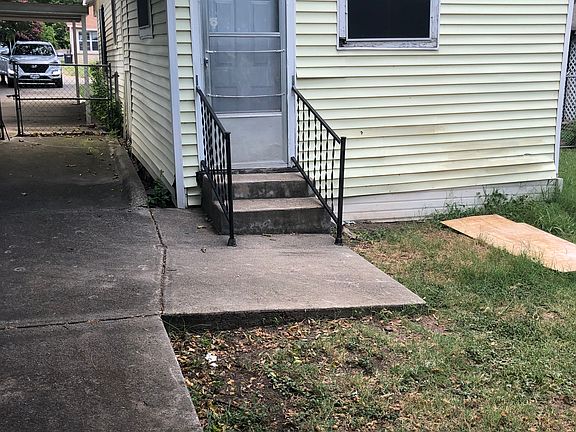 4th image of 5433 Como Dr
