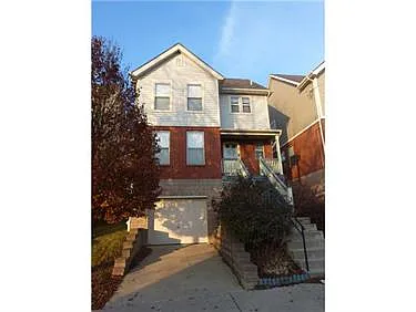 5203 Broad St photo 1