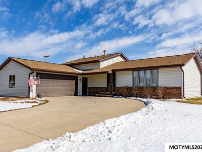 1925 S Carolina Ter, Mason City, IA, 50401