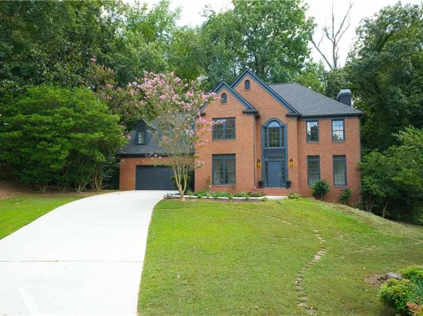 428 Tidewater Cv, Stone Mountain, GA 30087