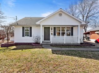 229 S Riebeling St, Columbia, IL 62236