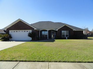 202 Arlen Dr, Midway, GA 31320