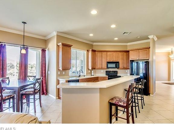 4th image of 1208 NW 35th Ave
