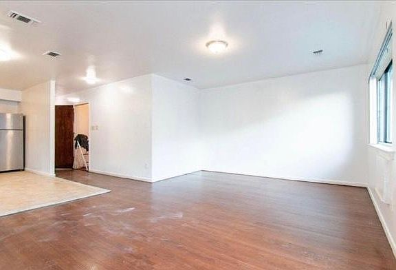 3rd image of 1805 79th St Floor 3