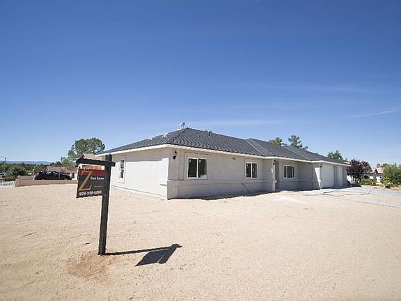 5th image of 16079 Molino Dr