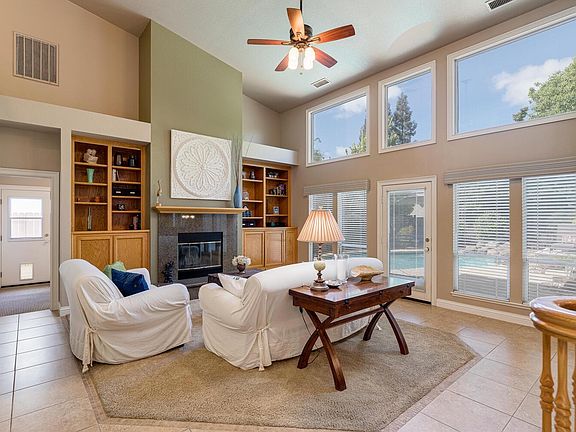 4th image of 1549 Misty Wood Dr