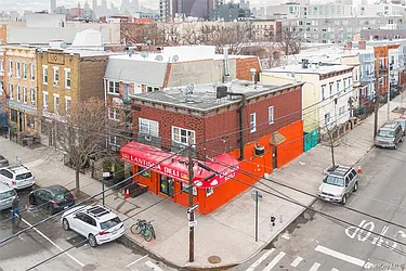 30-74 14th Street  image 1 of 15