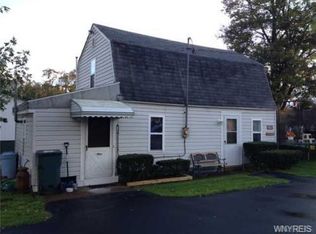 7109 Ward Rd, North Tonawanda, NY 14120