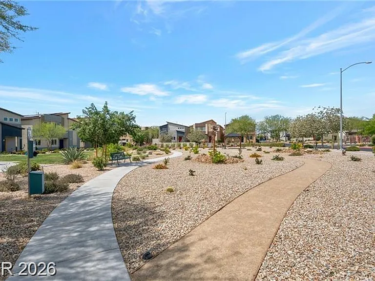 7461 Opal Star St — Photo 58