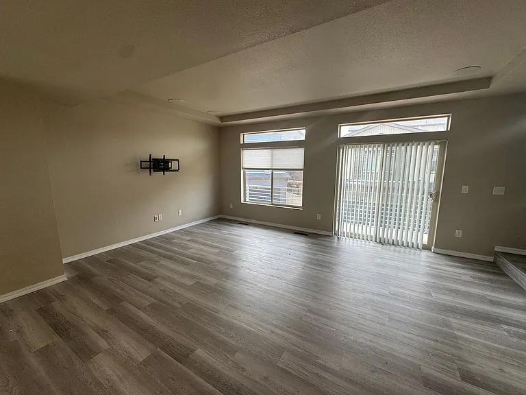 6153 Callan Dr — Photo 13