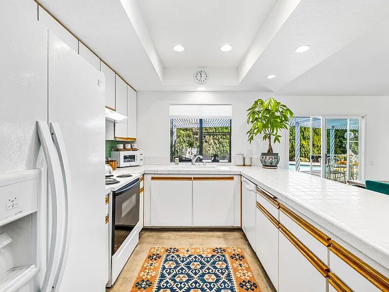 74960 Borrego Dr — Photo 13