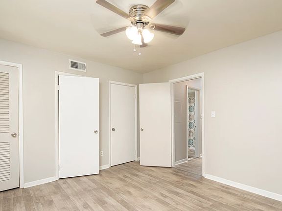 5th image of 3203 Avenue S #3203-J
