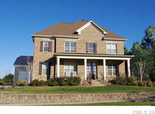 2104 Worthington Dr, Matthews, NC 28104