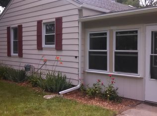 38120 Joy Rd, Livonia, MI 48150