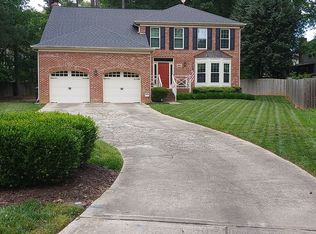 2136 Treverton Pl, Raleigh, NC 27609