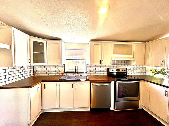 2nd image of 181 Palo Duro Cir