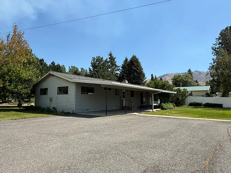 22 Dietrich Rd — Photo 3
