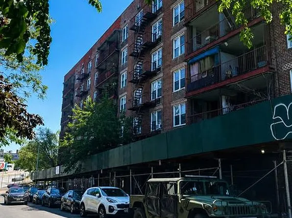 86-16 60th Ave APT 3P, Elmhurst, NY 11373