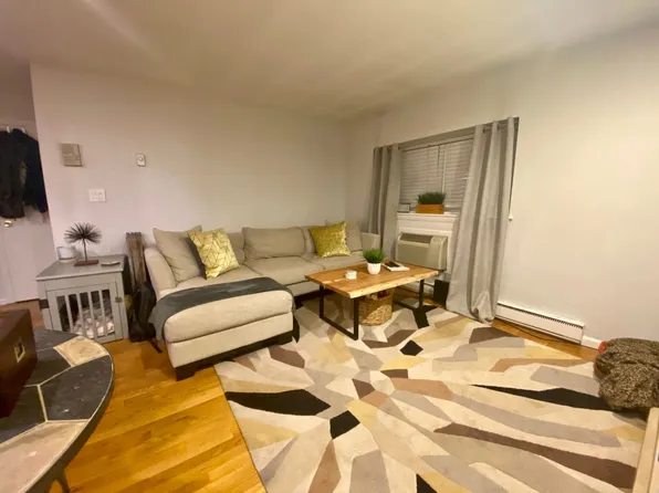 15 Euston Rd #7C, Brighton, MA 02135