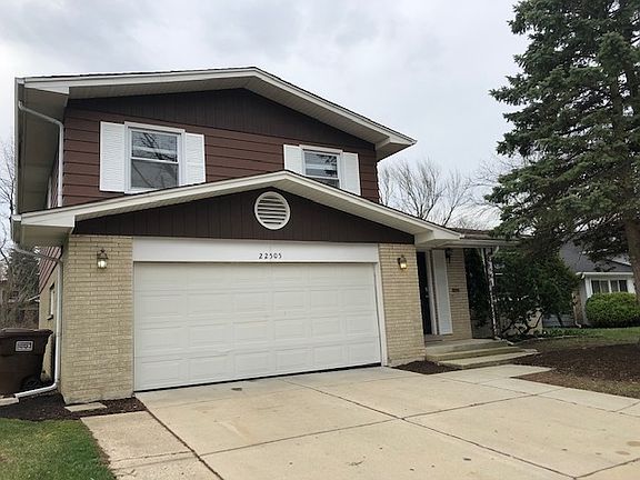 3rd image of 22505 Lakeshore Dr