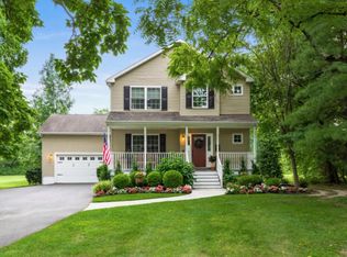 296 S Church St, Moorestown, NJ 08057