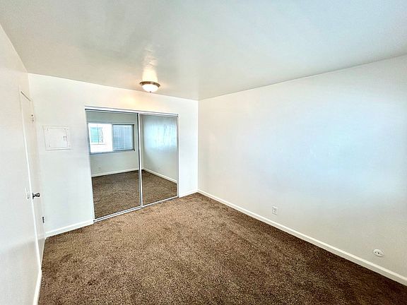 4th image of 10965 Del Norte St #97-208