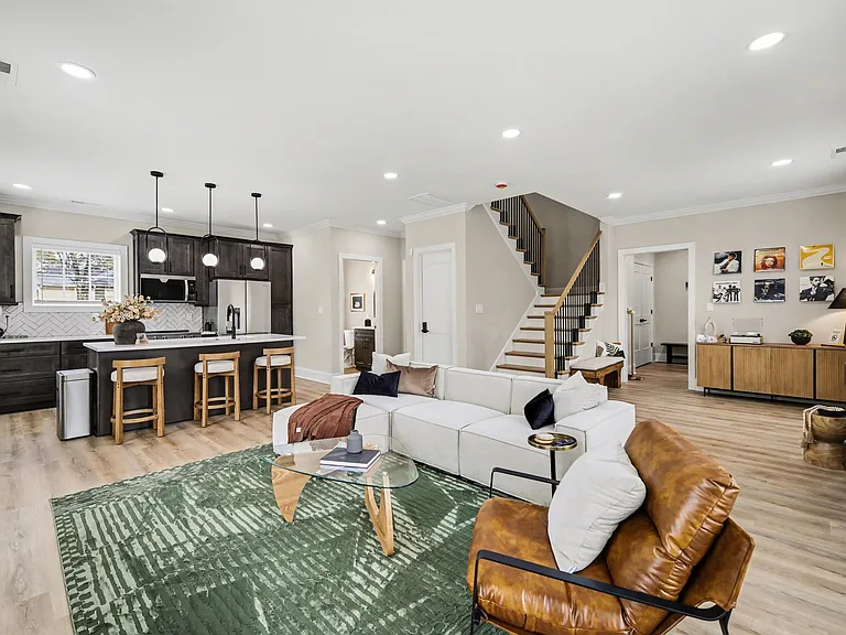 816 Walnut Ave #2 — Photo 5