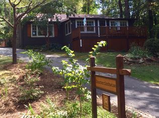 1237 E Lakeshore Dr, Landrum, SC 29356