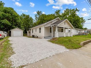 936 W Division St, Springfield, MO 65803