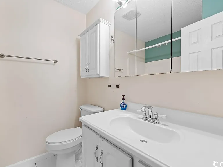 Main Bathroom