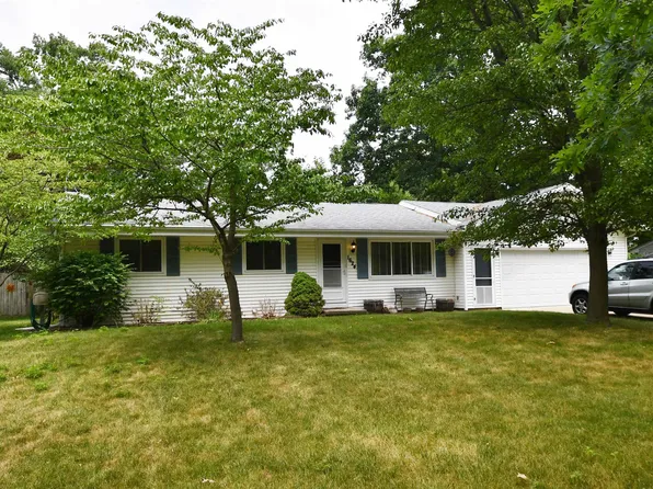1624 Kilbourn St, Elkhart, IN 46514