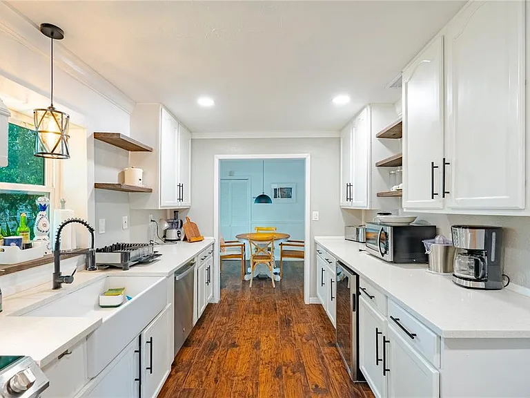 401 Bullard Pkwy — Photo 7