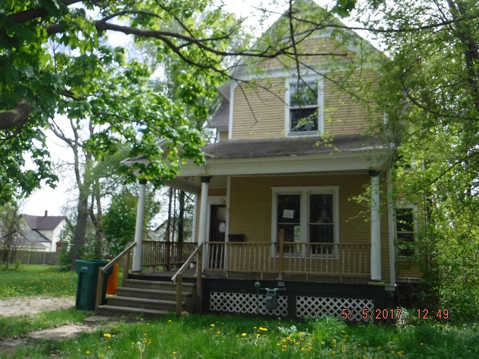 1st image of 74 Clay St