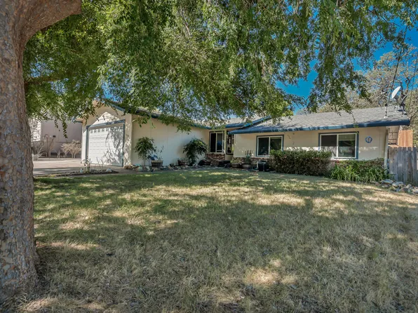 3630 Summit Dr, Redding, CA 96001