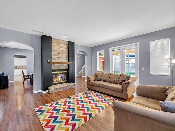 4th image of 737 Legacy Park Dr