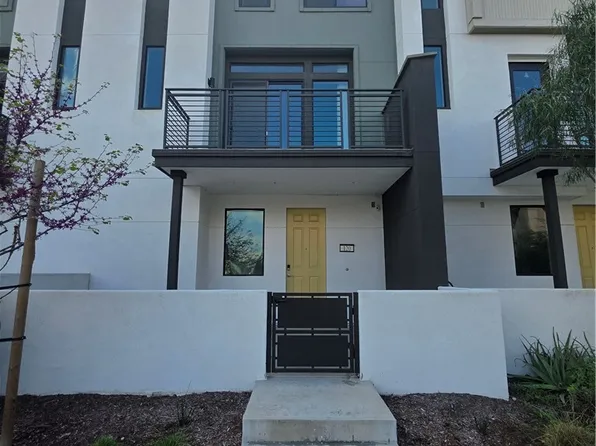 120 Rondo, Irvine, CA 92618