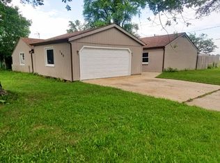 160 S Pinecrest Rd, Bolingbrook, IL 60440