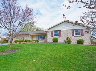 209 Broad St, Akron, PA 17501