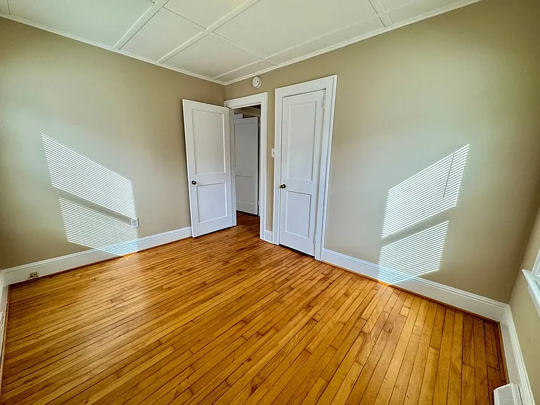 626 N Lunenburg Ave — Photo 6