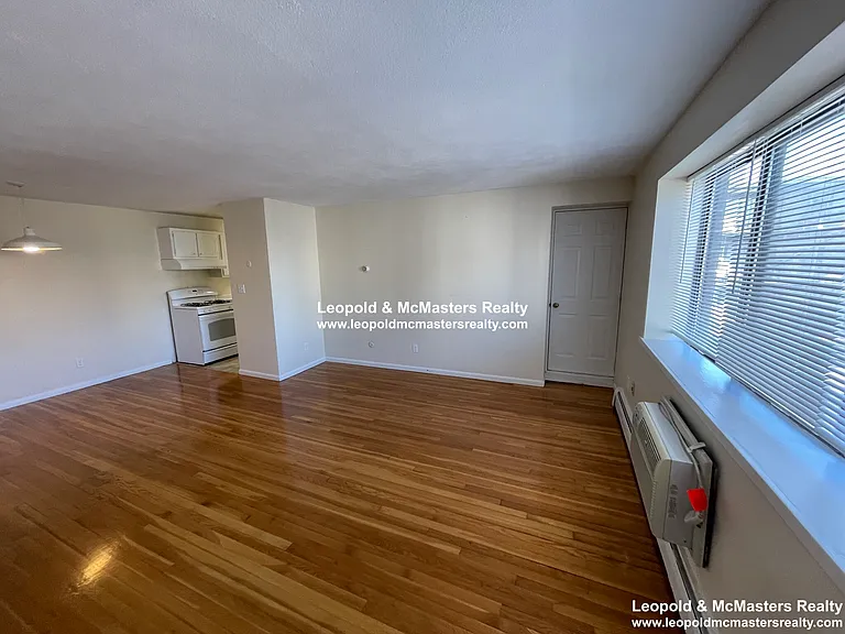 101 Litchfield St #1 — Photo 10