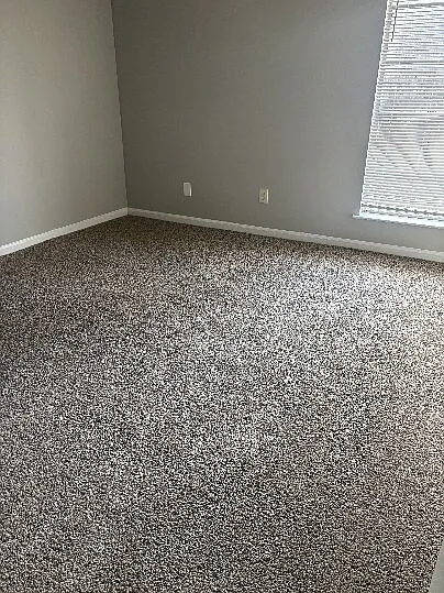 3 bed, 1.0 bath, 1127 sqft, $1,225 — Photo 4