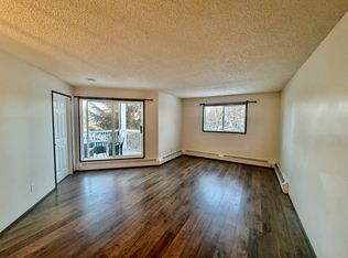 11620 9a Ave NW #213, Edmonton, AB