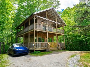 252 Glory View Ln, Marshall, NC 28753