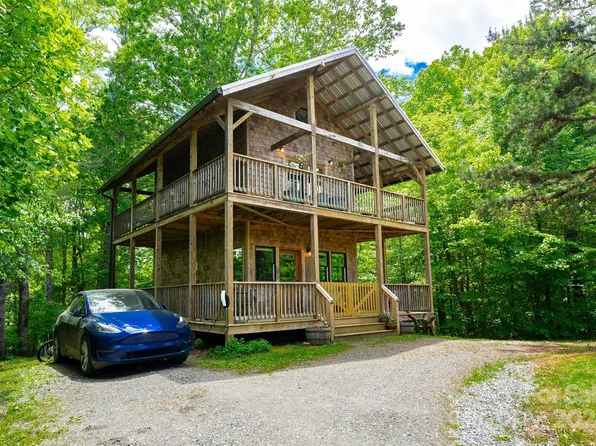 252 Glory View Ln, Marshall, NC 28753