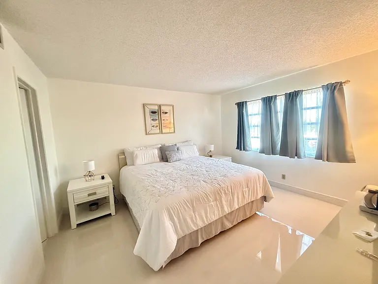 4640 Lucerne Lakes Blvd W #402 — Photo 16