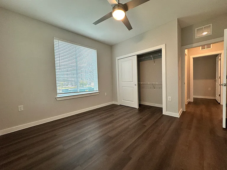 Dee Gabriel Collins Rd — Photo 8